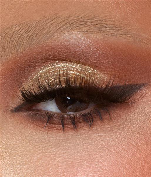 Huda Beauty Empowered Eyeshadow Palette