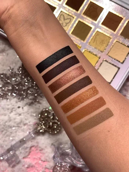 Plouise If The Crown Fits Palette
