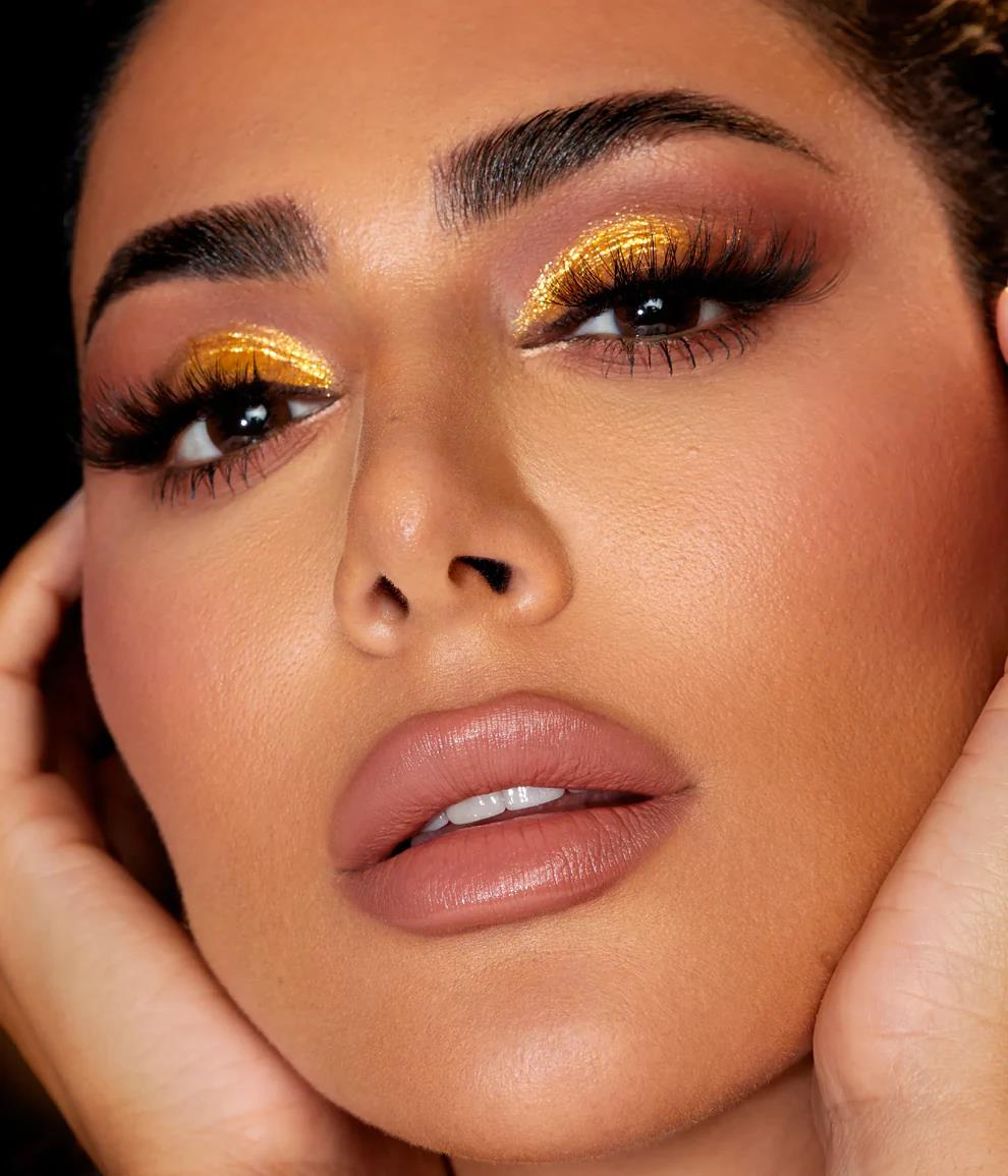 Huda Beauty Empowered Eyeshadow Palette